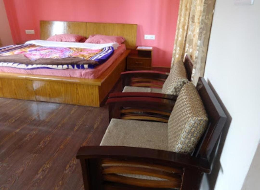 Mentokling Guest House And Garden Restaurant Лех Экстерьер фото