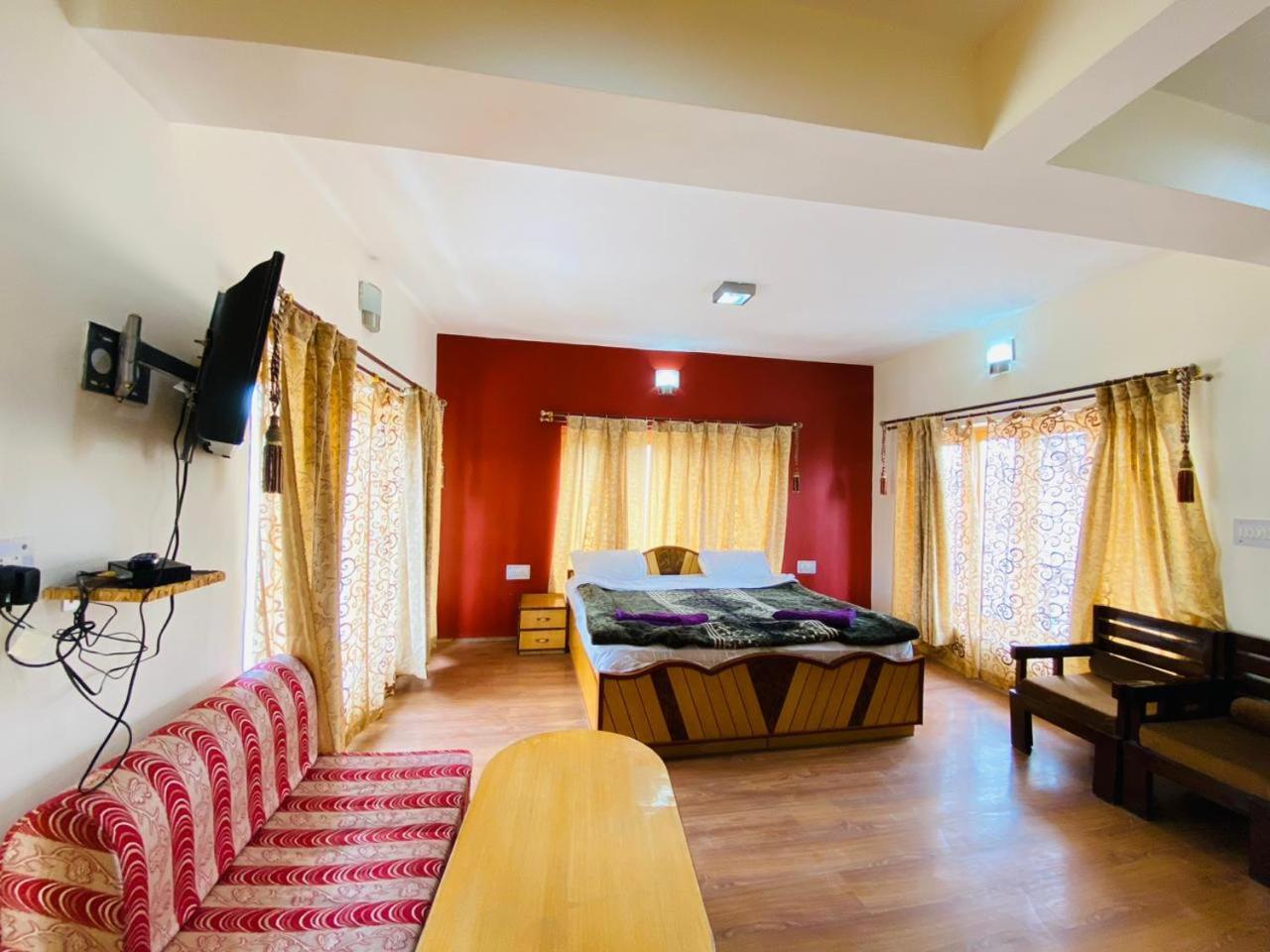Mentokling Guest House And Garden Restaurant Лех Экстерьер фото