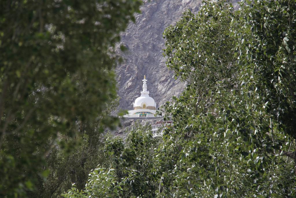 Mentokling Guest House And Garden Restaurant Лех Экстерьер фото